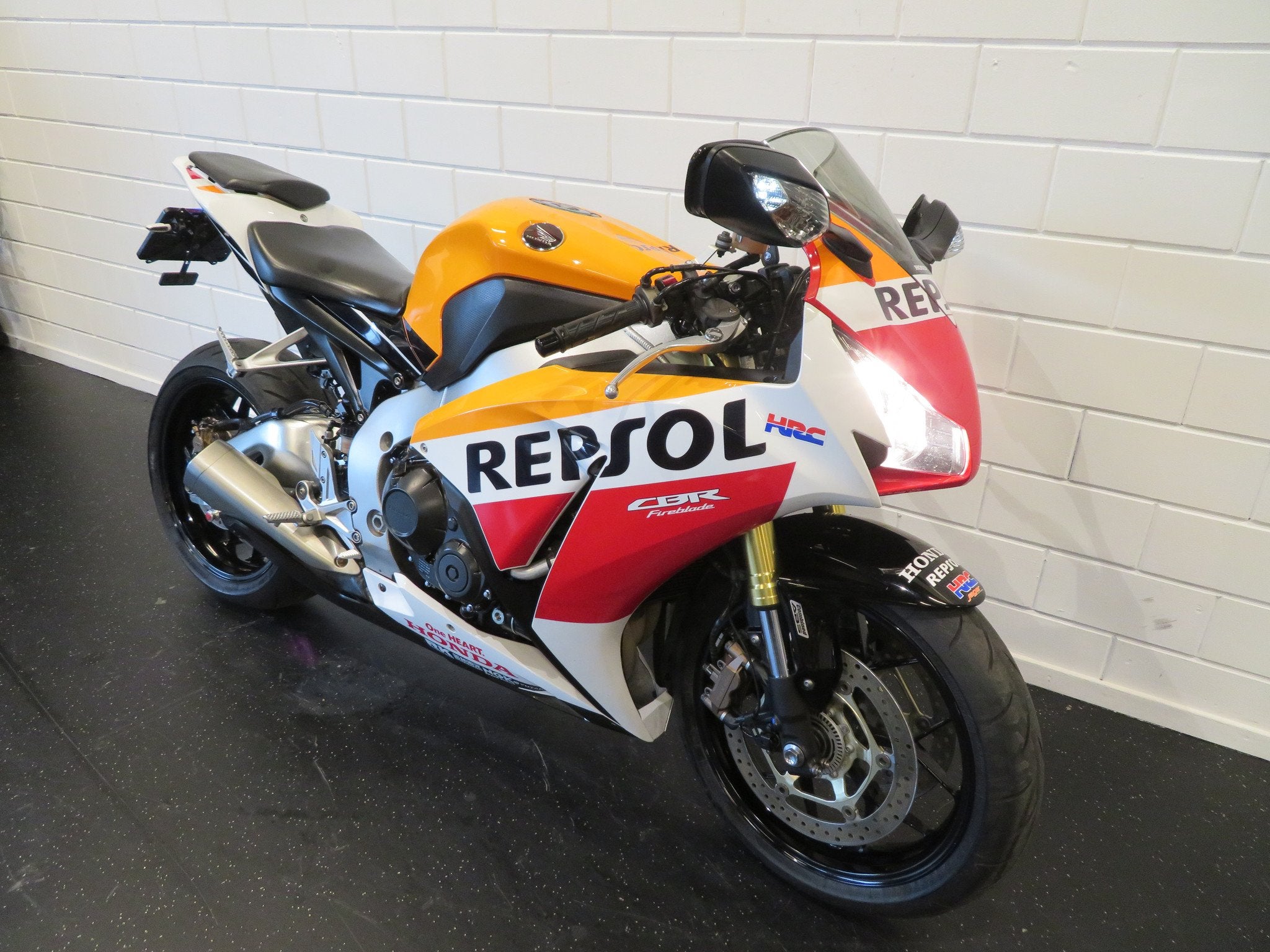 Honda CBR 1000 RR FIREBLADE REPSOL HISTO. (bj 2013), Bedrijf, Super Sport