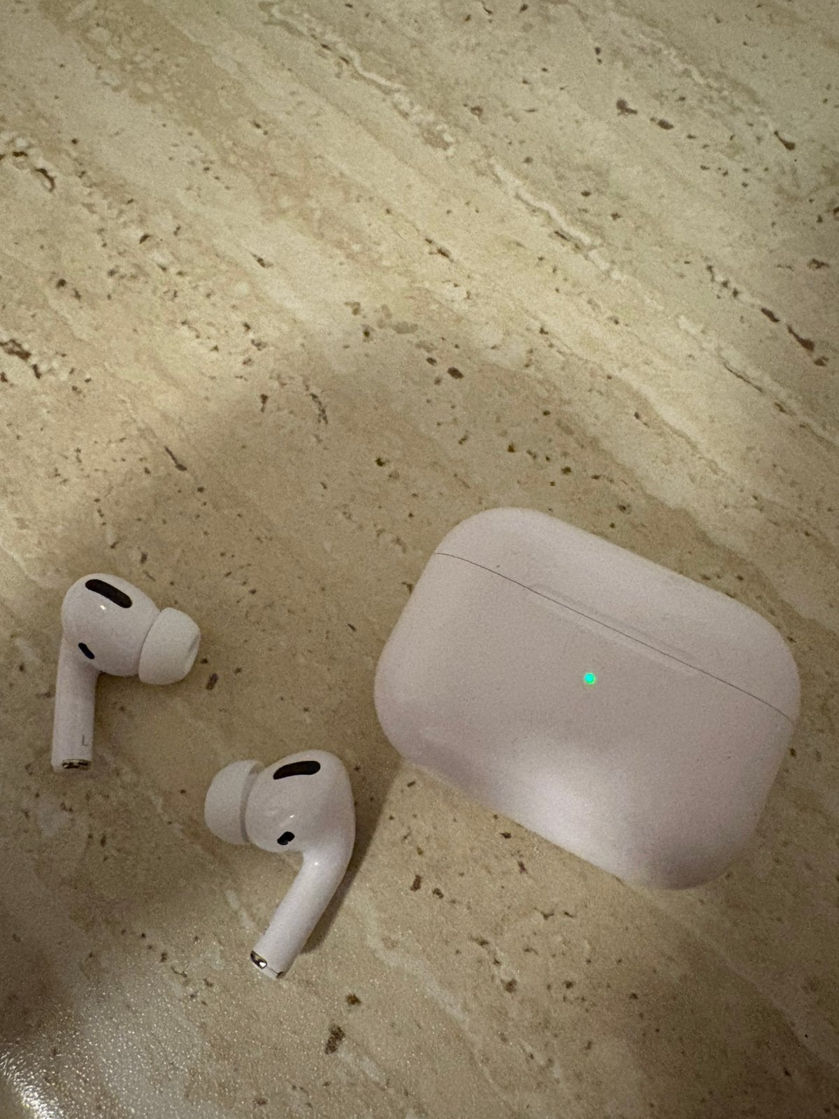 Airpods pro 2, Bluetooth, Ophalen of Verzenden, Zo goed als nieuw, Apple