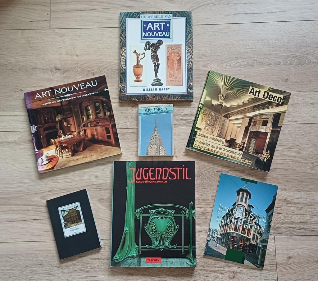Art Nouveau & Art Deco boeken en prentbriefkaarten set, Boeken, Ophalen of Verzenden
