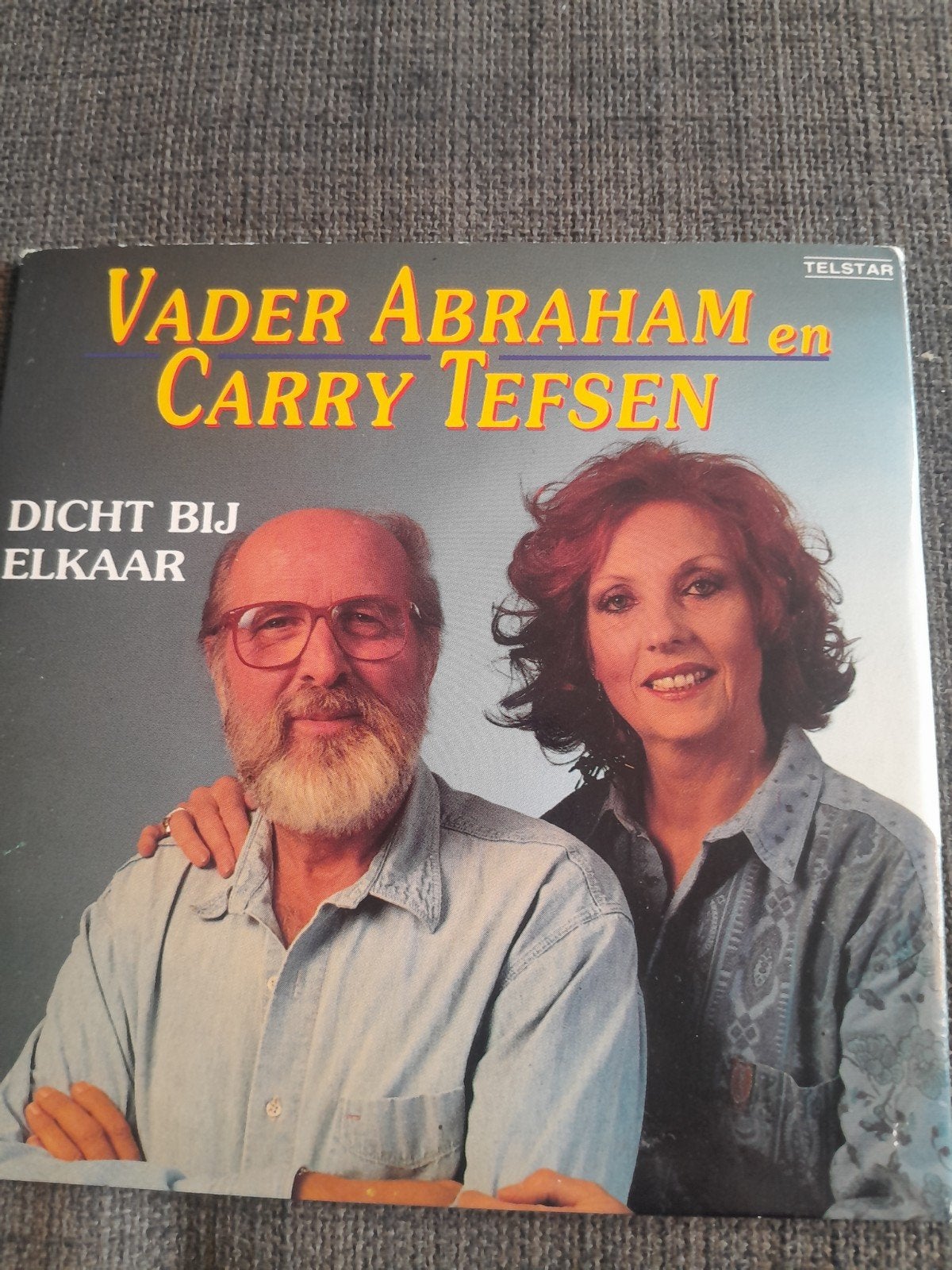 Vader Abraham & Carry Tefsen Dicht bij elkaar, Ophalen of Verzenden, Zo goed als nieuw, Nederlandstalig