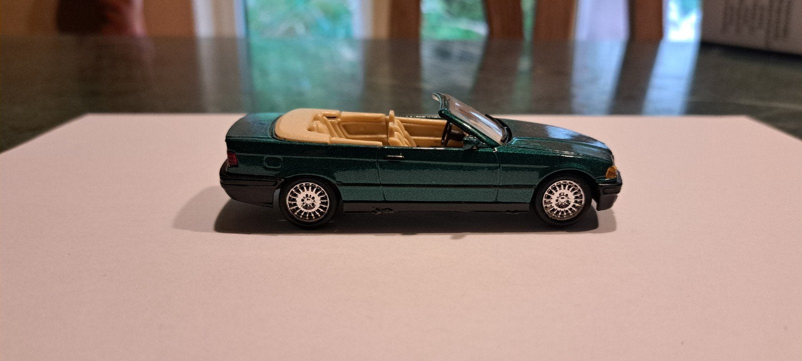 bmw 3 serie cabrio 1:43, Hobby en Vrije tijd, Modelauto's | 1:43, Ophalen of Verzenden, Zo goed als nieuw, Auto, Solido