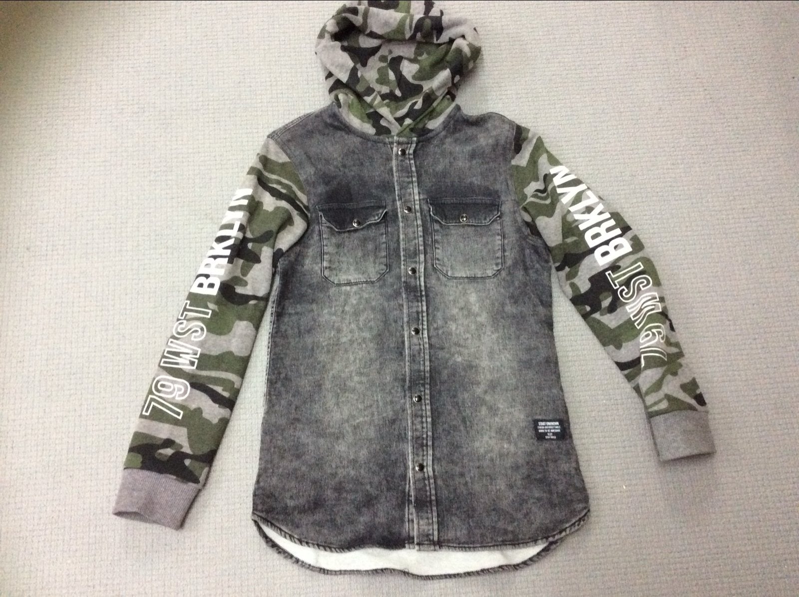 COOLCAT Vest / Jas Maat 146/152, Ophalen of Verzenden, Zo goed als nieuw, Jongen of Meisje, Trui of Vest