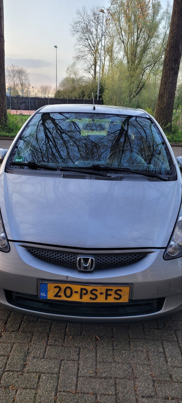 Honda Jazz 1.4 I LS CVT 2004 Grijs, Auto's, Honda, 83 pk, 450 kg, 40 €/maand, 4 cilinders