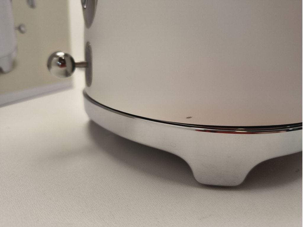 SMEG waterkoker KLF03WHMEU mat wit - Retourdeal, Info@mystore.nl, 1 tot 2 liter, Nieuw, Bruggestraat 18