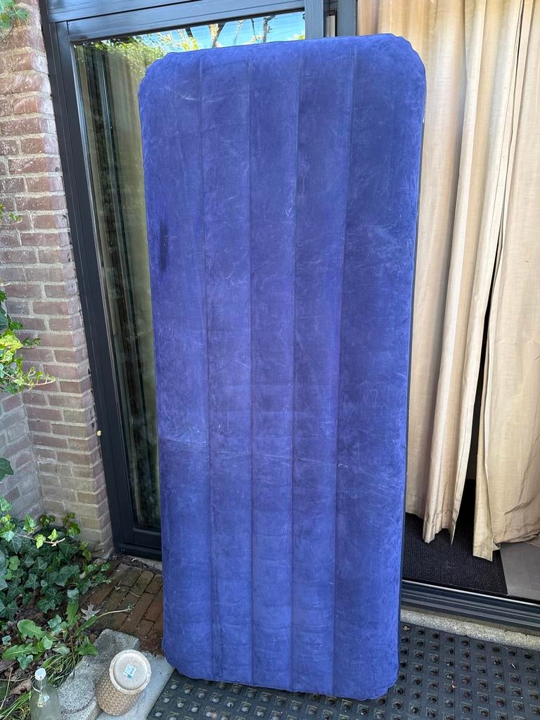 Intex Luchtbed 1-persoons - 70x190x20 cm, Ophalen of Verzenden, Gebruikt, 1-persoons