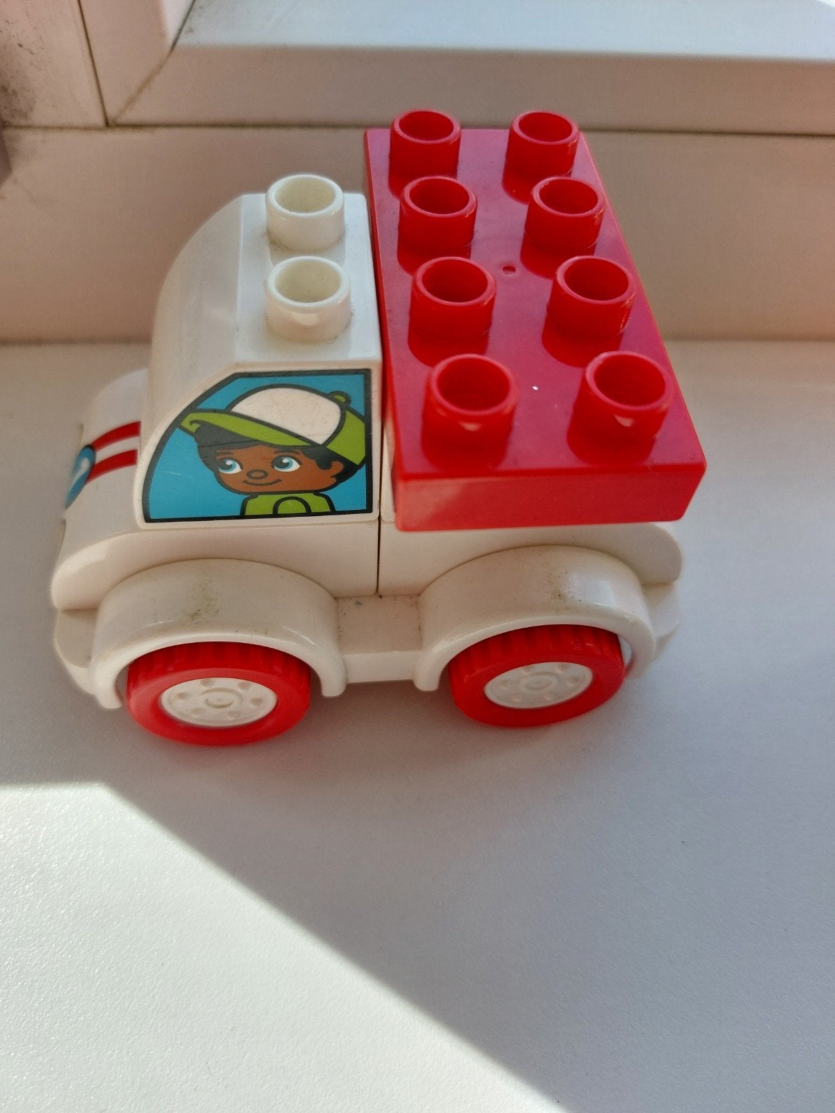 duplo auto, Kinderen en Baby's, Speelgoed | Duplo en Lego, Ophalen of Verzenden, Zo goed als nieuw, Duplo