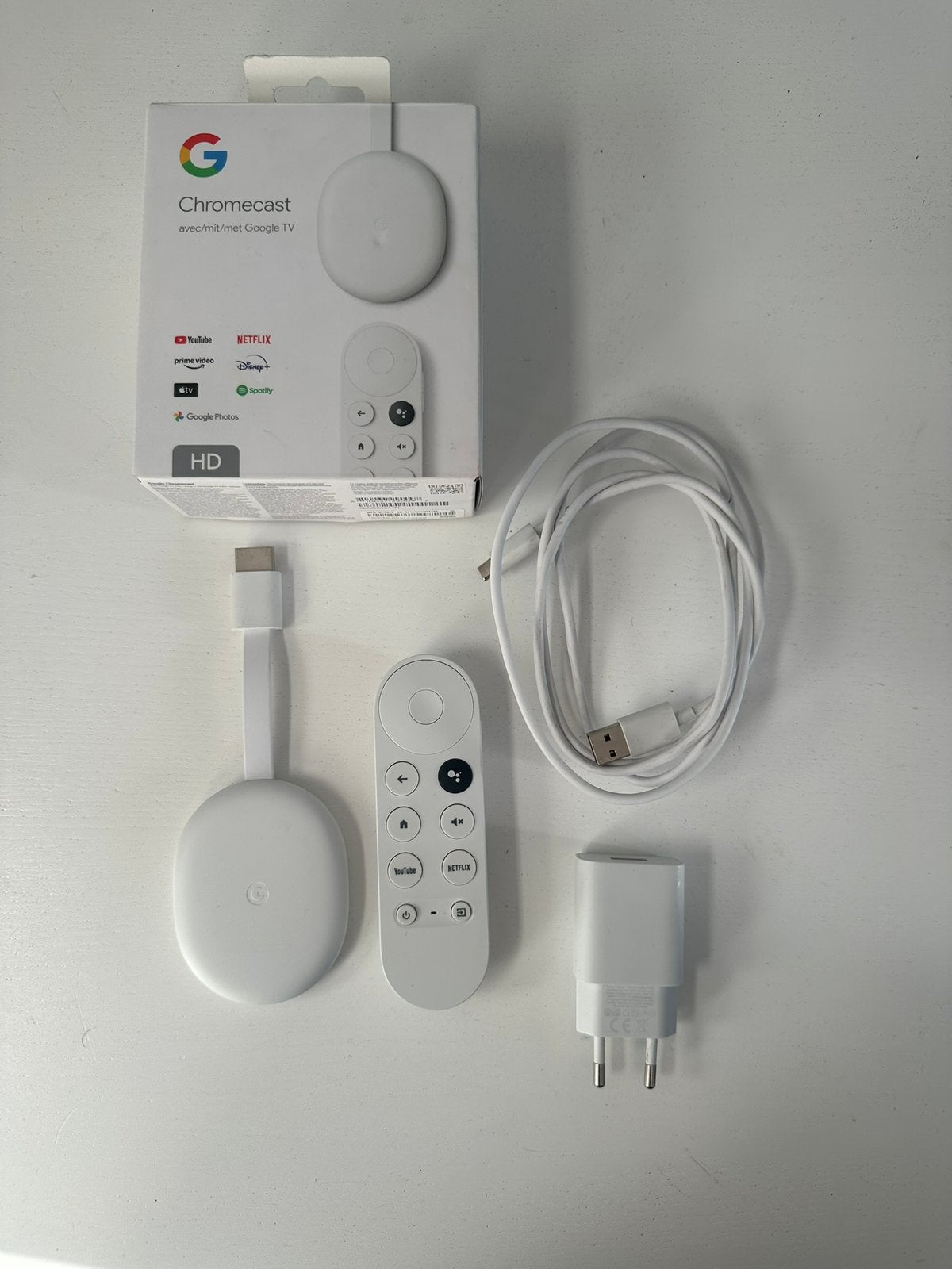Google Chromecast HD met google tv, Ophalen of Verzenden, Zo goed als nieuw
