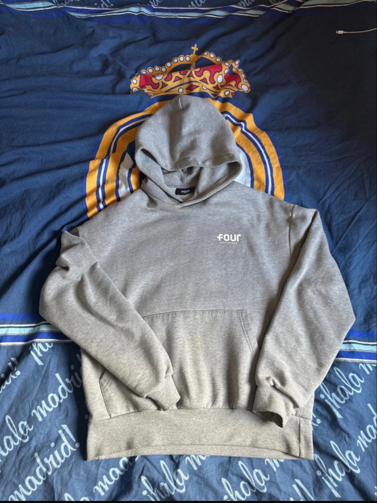 FOUR Amsterdam Hoodie Grijs - Maat XS, Ophalen of Verzenden, Zo goed als nieuw, Maat 46 (S) of kleiner, Grijs