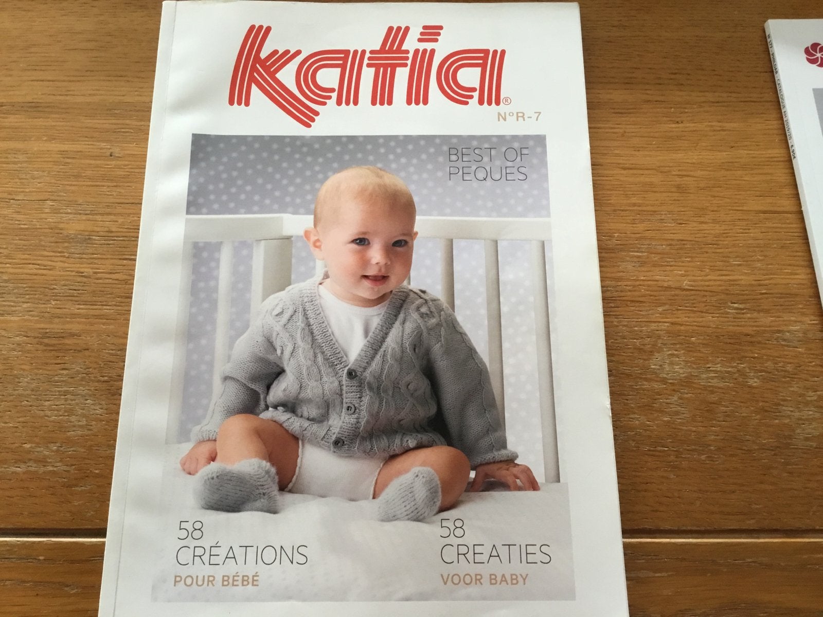 Katia Best of Peques NR-7 Brei- en Haakpatronen Baby, Ophalen of Verzenden, Gebruikt, Breien of Haken, Patroon of Boek