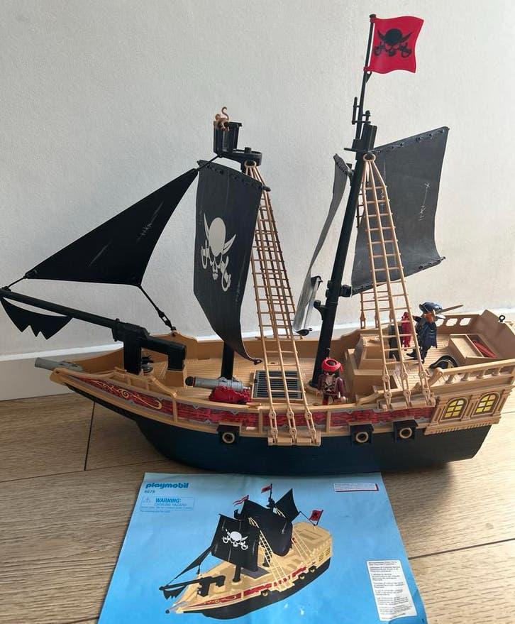 Playmobil Piratenschip met figuren en accessoires, Ophalen of Verzenden, Zo goed als nieuw