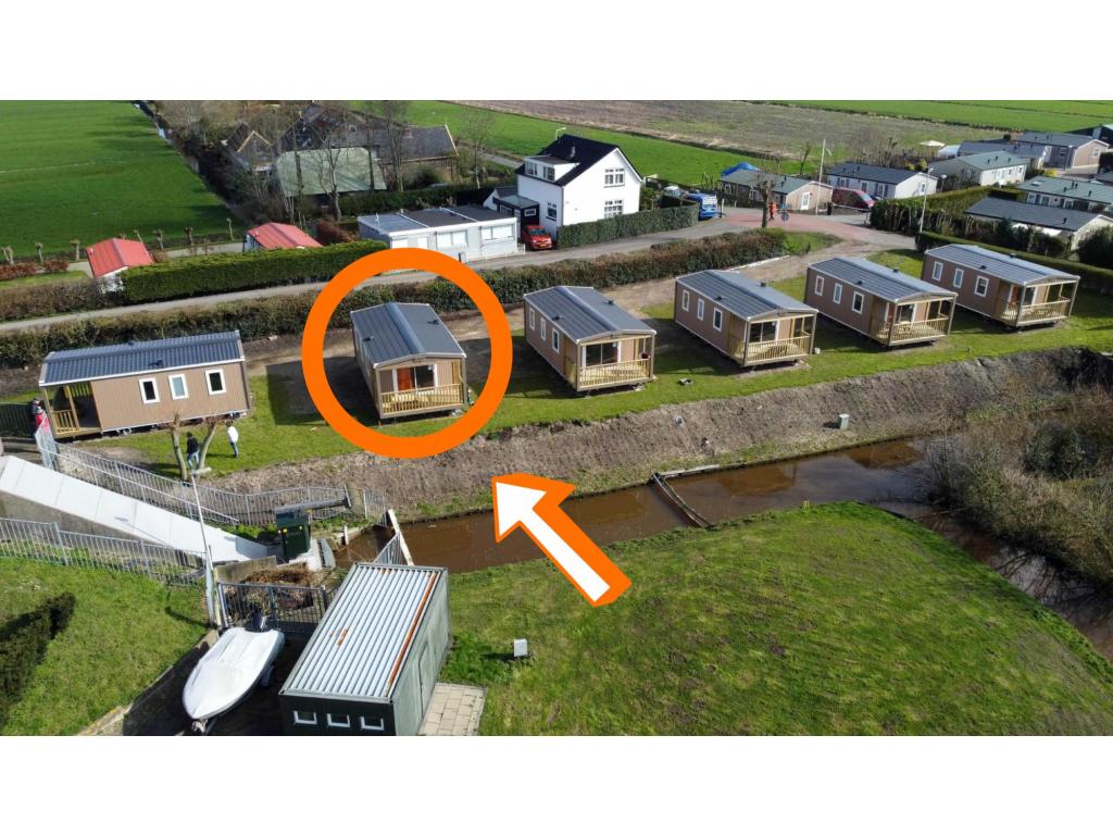 Chalet te koop met vrij uitzicht, Woubrugge Z-H R#52R, Tot en met 4