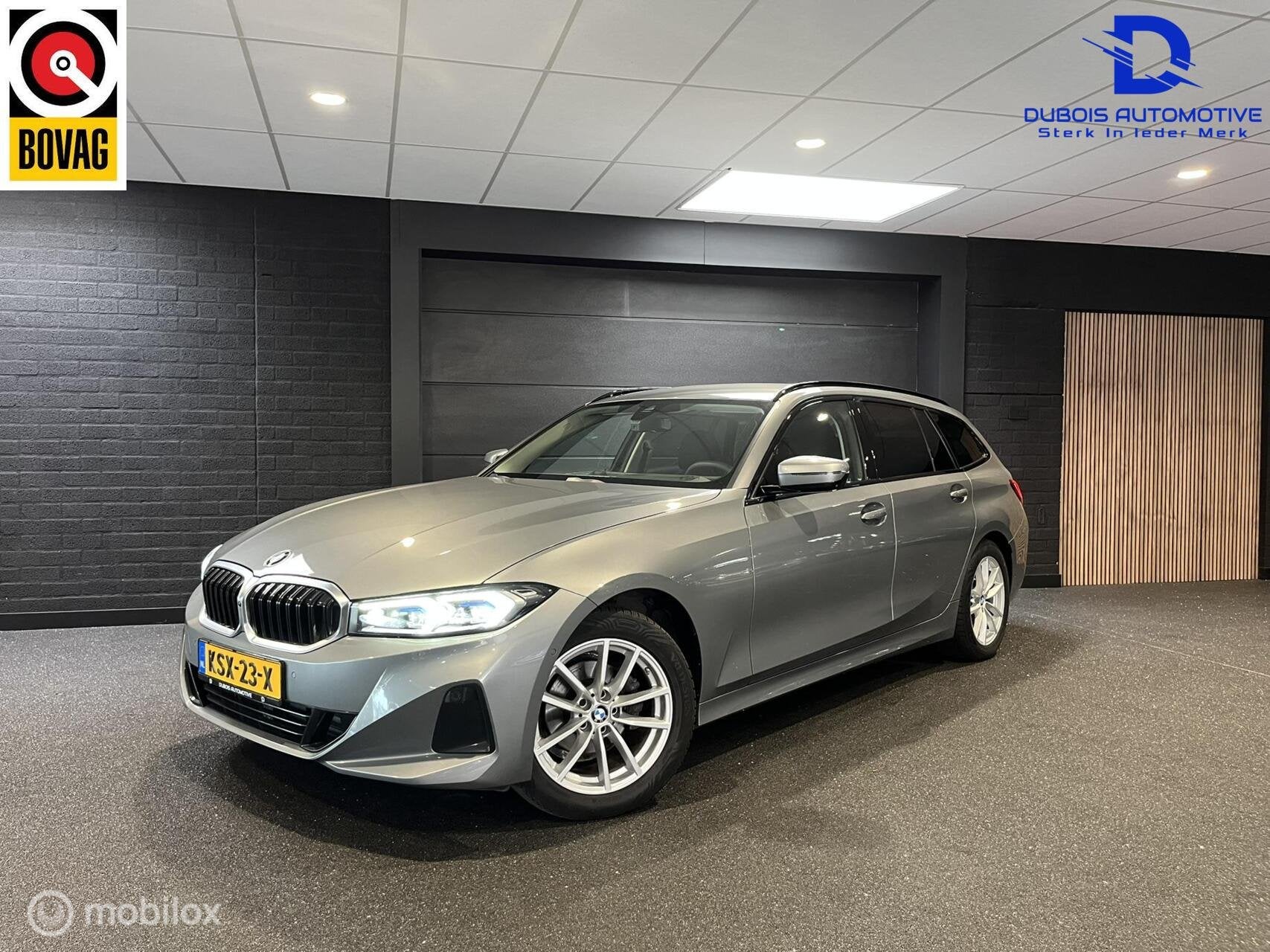 BMW 3 serie 318i|HUD|360|LASER|STOELVERWARMING|ZEER MOOI|, Auto's, Gebruikt, Zwart, Met garantie (alle), 14 km/l