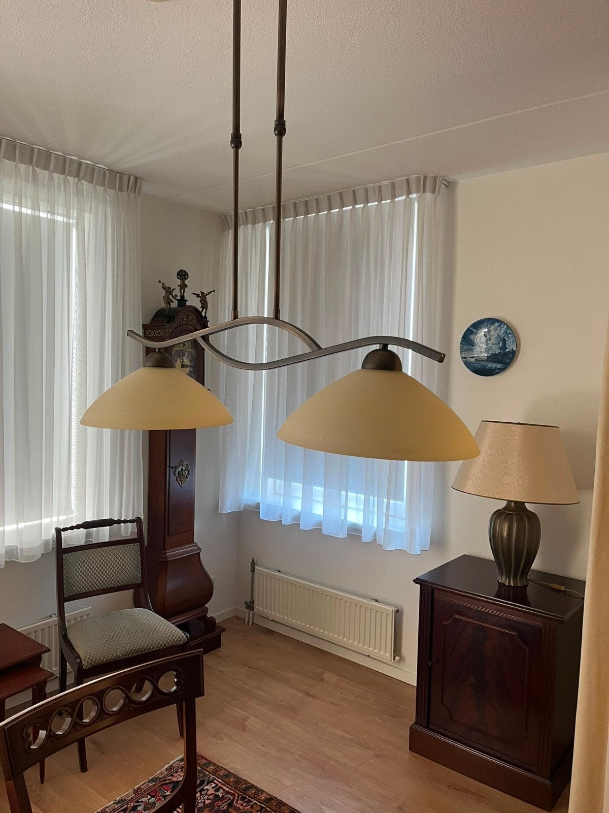 Elegante hanglamp met twee kappen, Huis en Inrichting, Kasten | Televisiemeubels, Ophalen, Gebruikt, 100 tot 150 cm, 100 tot 150 cm