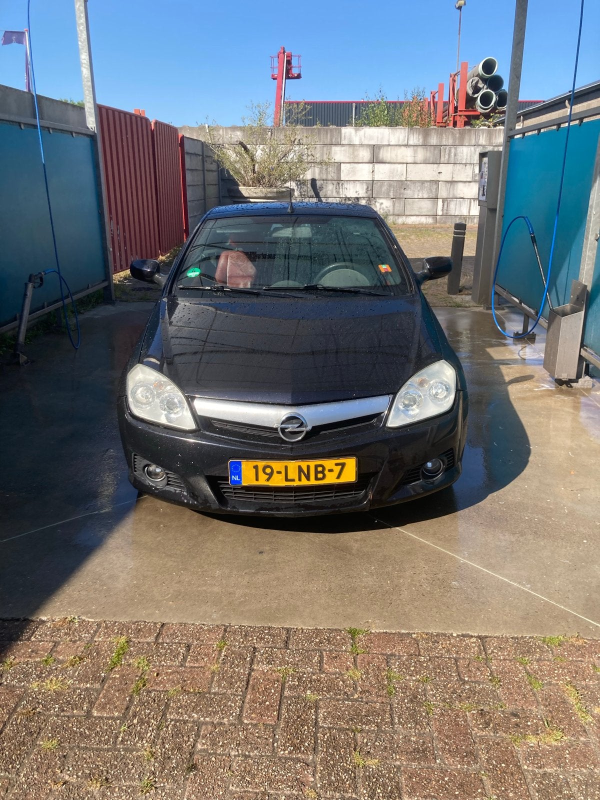 Opel Tigra 1.4 16V Twintop 2006 Zwart, Voorwielaandrijving, 4 cilinders, Cabriolet, Handgeschakeld