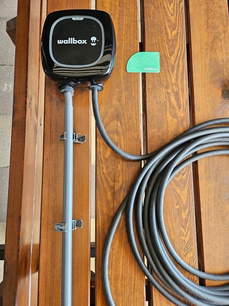 Wallbox plus charger 11-22Kwh met 10 meter vaste kabel, Ophalen, Gebruikt, Laadpaal