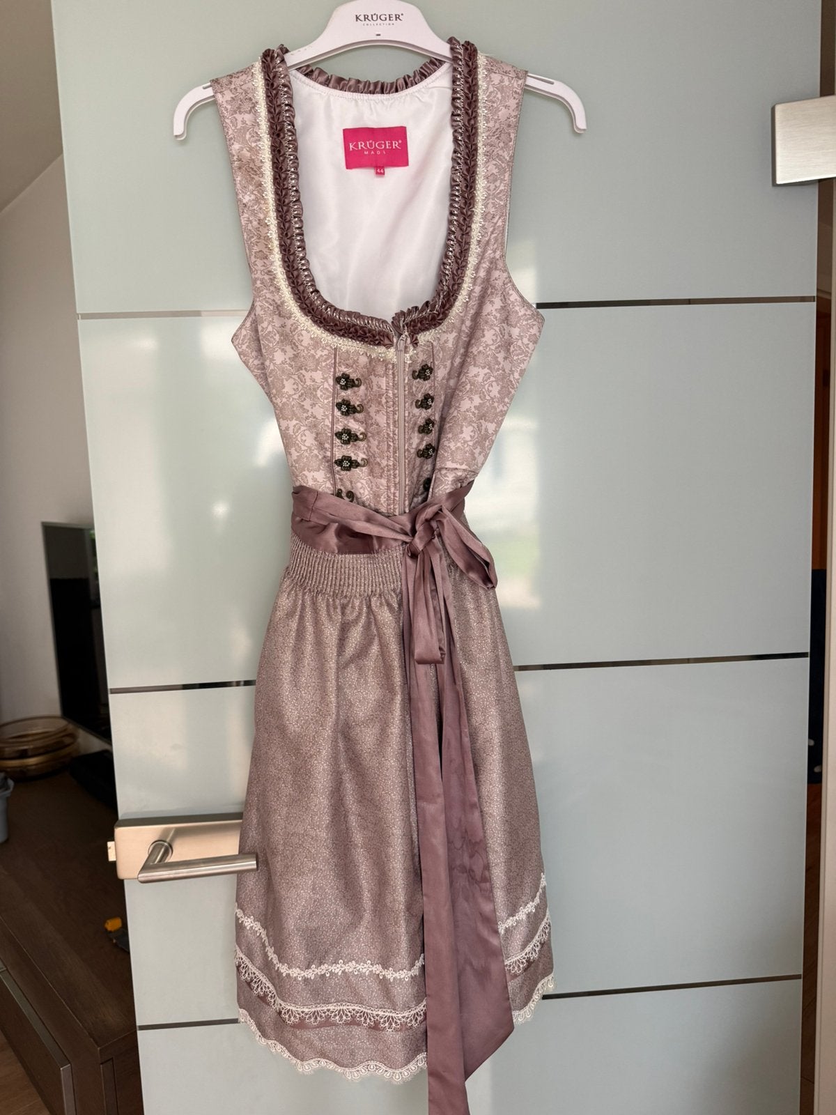 Kruger dirndl maat 44, Ophalen of Verzenden, Zo goed als nieuw, Maat 42/44 (L), Overige thema's