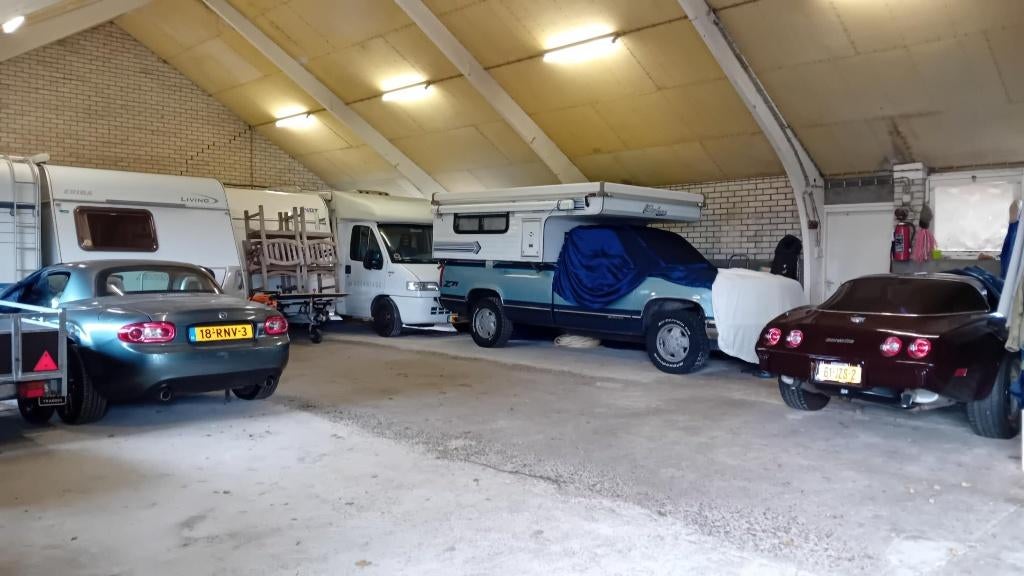 Veilige en droge oldtimerstalling, Auto diversen, Autostallingen en Garages