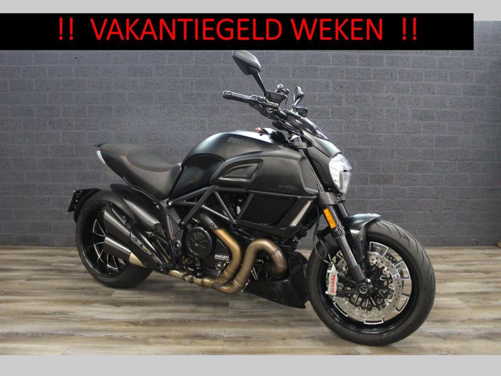 DUCATI DIAVEL (bj 2018) 15,986 km Performance, DUCATI, 2 cilinders, 1198 cc, Motorrijbewijs A