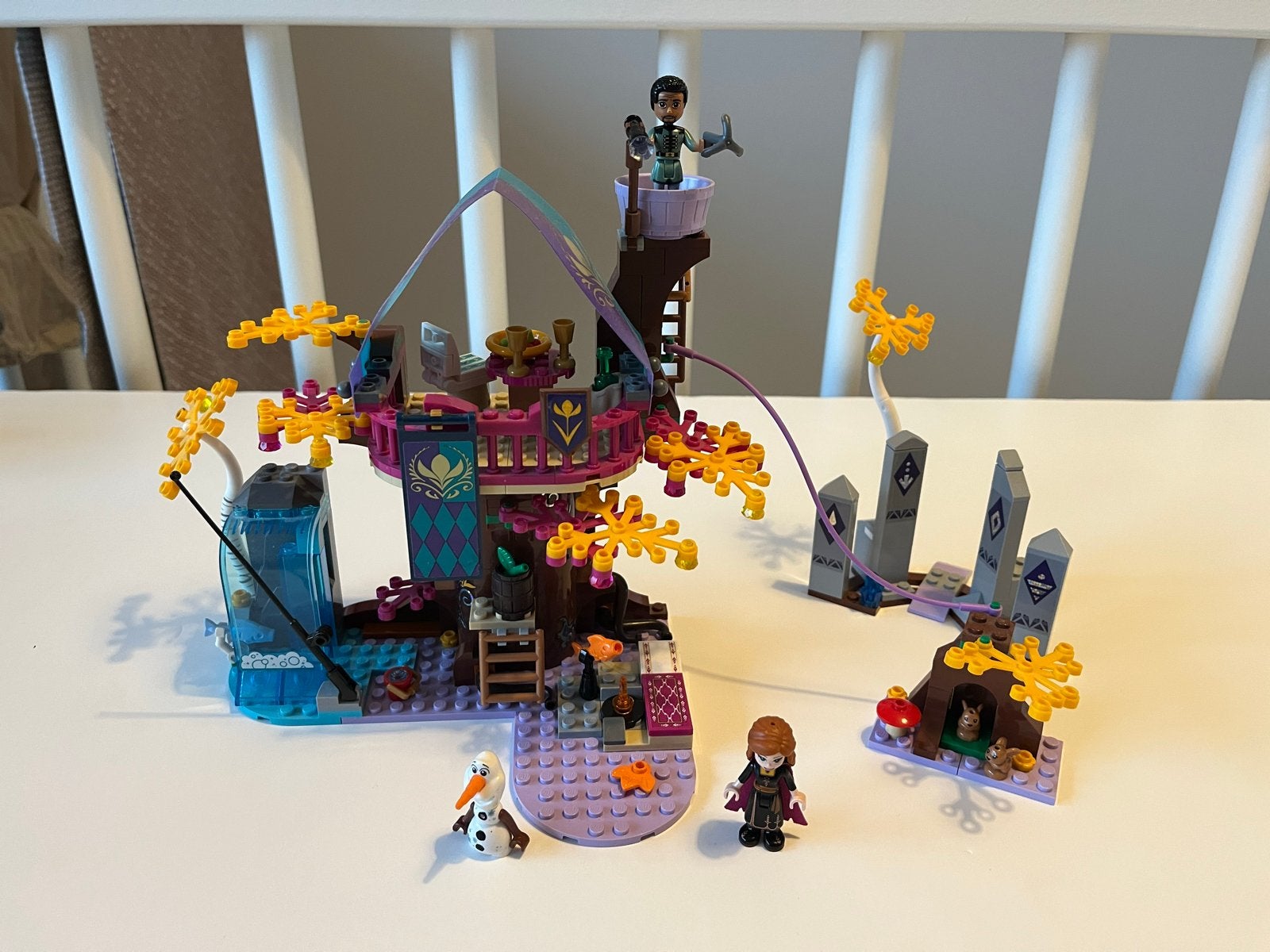 Lego Disney Frozen II Betoverde Boomhut 41164, Lego, Ophalen of Verzenden, Zo goed als nieuw, Disney