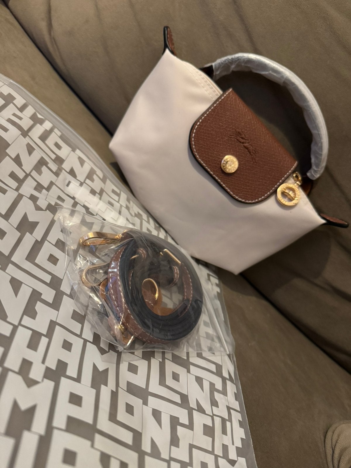 Longchamp mini, Ophalen of Verzenden, Nieuw, Beige, Schoudertasje