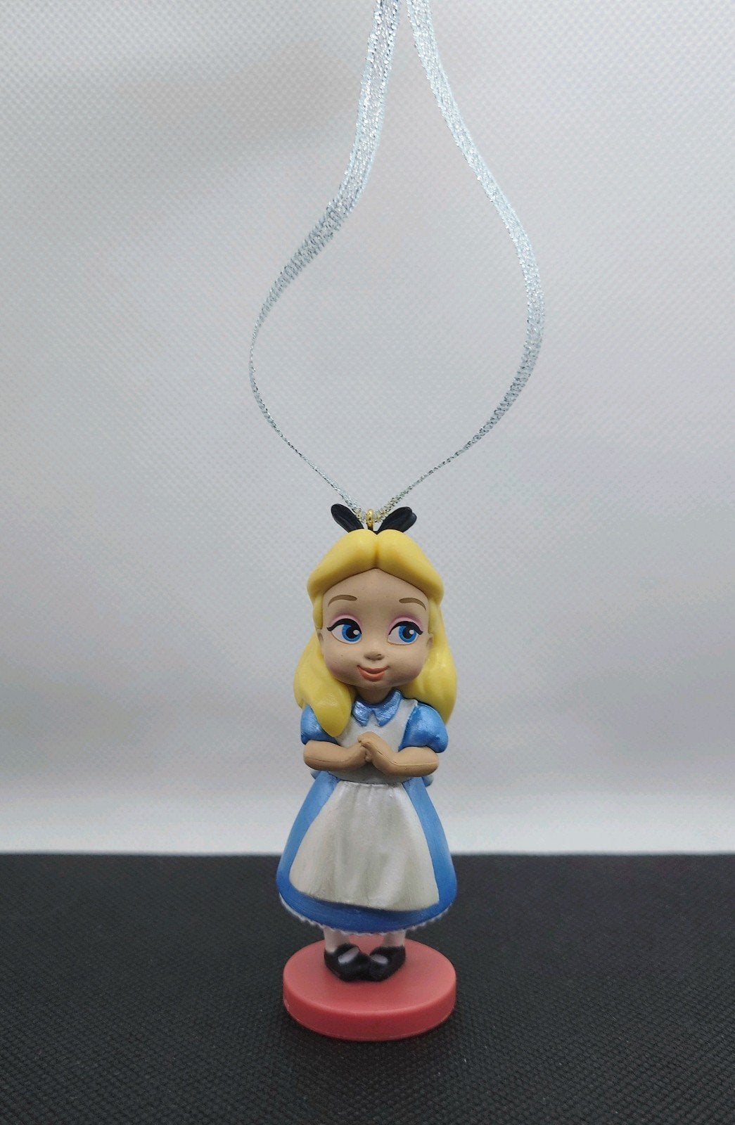 Disney Animator Alice kerst ornament hanger kerstbal, Verzamelen, Ophalen of Verzenden, Zo goed als nieuw