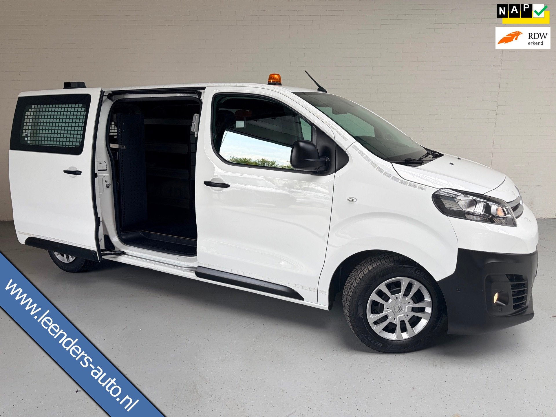 Citroen Jumpy Servicewagen 1.5 BlueHDI 100 M Club euro6 L2H1, Auto's, Voorwielaandrijving, Dealer onderhouden, Gebruikt, 4 cilinders