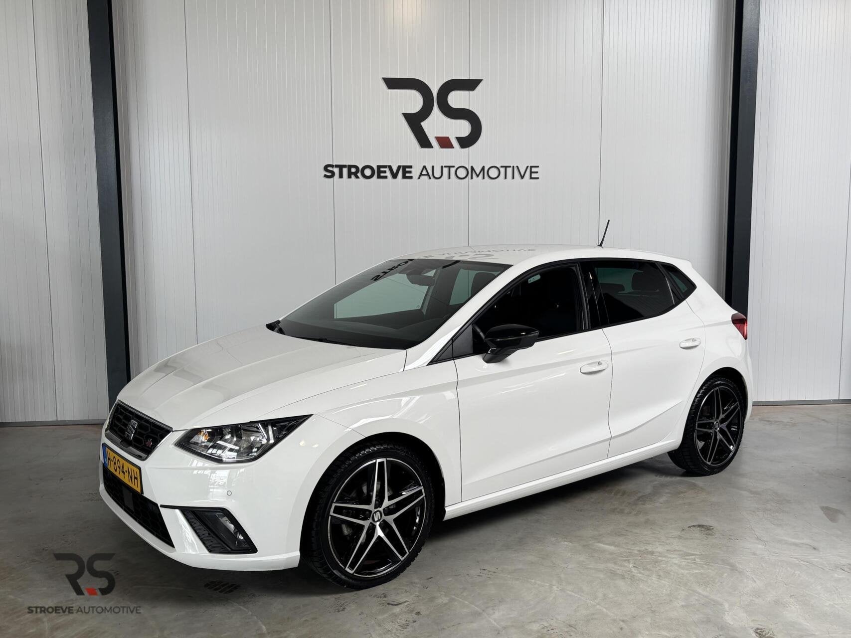 Seat Ibiza 1.0 TSI 115 pk DSG FR Buss Intense | Navi | Virtu, Stof, Euro 6, 580 kg, 1072 kg