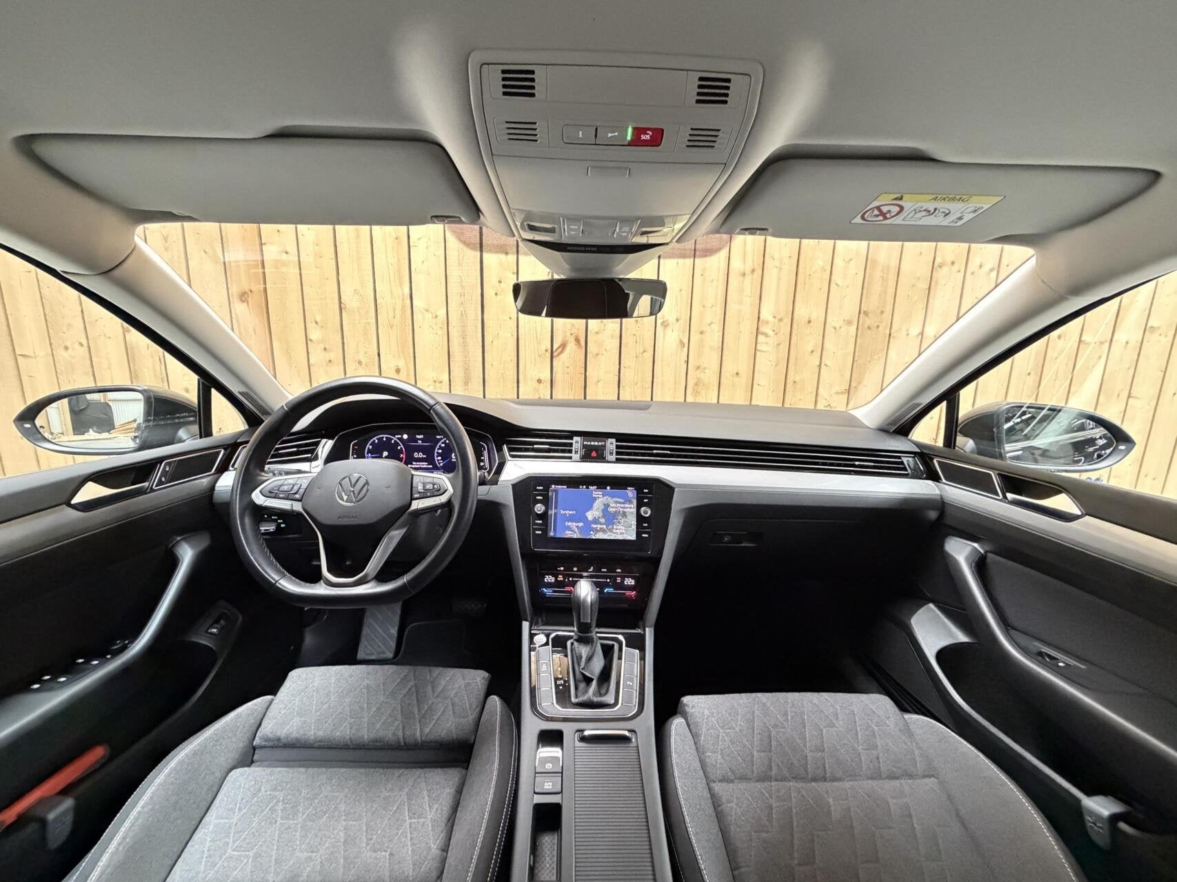 Volkswagen Passat Variant 1.5 TSI Business Automaat 150pk |, Auto's, Euro 6, 4 cilinders, 150 pk, 1600 kg