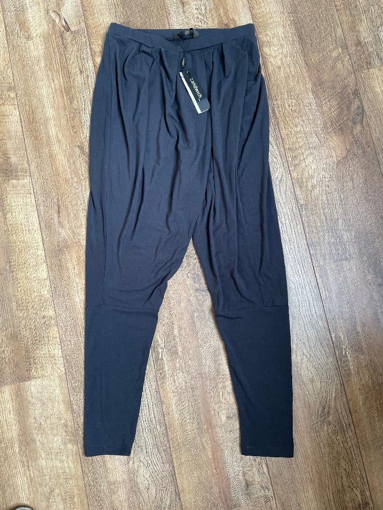 Nieuwe Sandwich broek mt.S € 9,00, Nieuw, Ophalen of Verzenden, Maat 36 (S), Sandwich