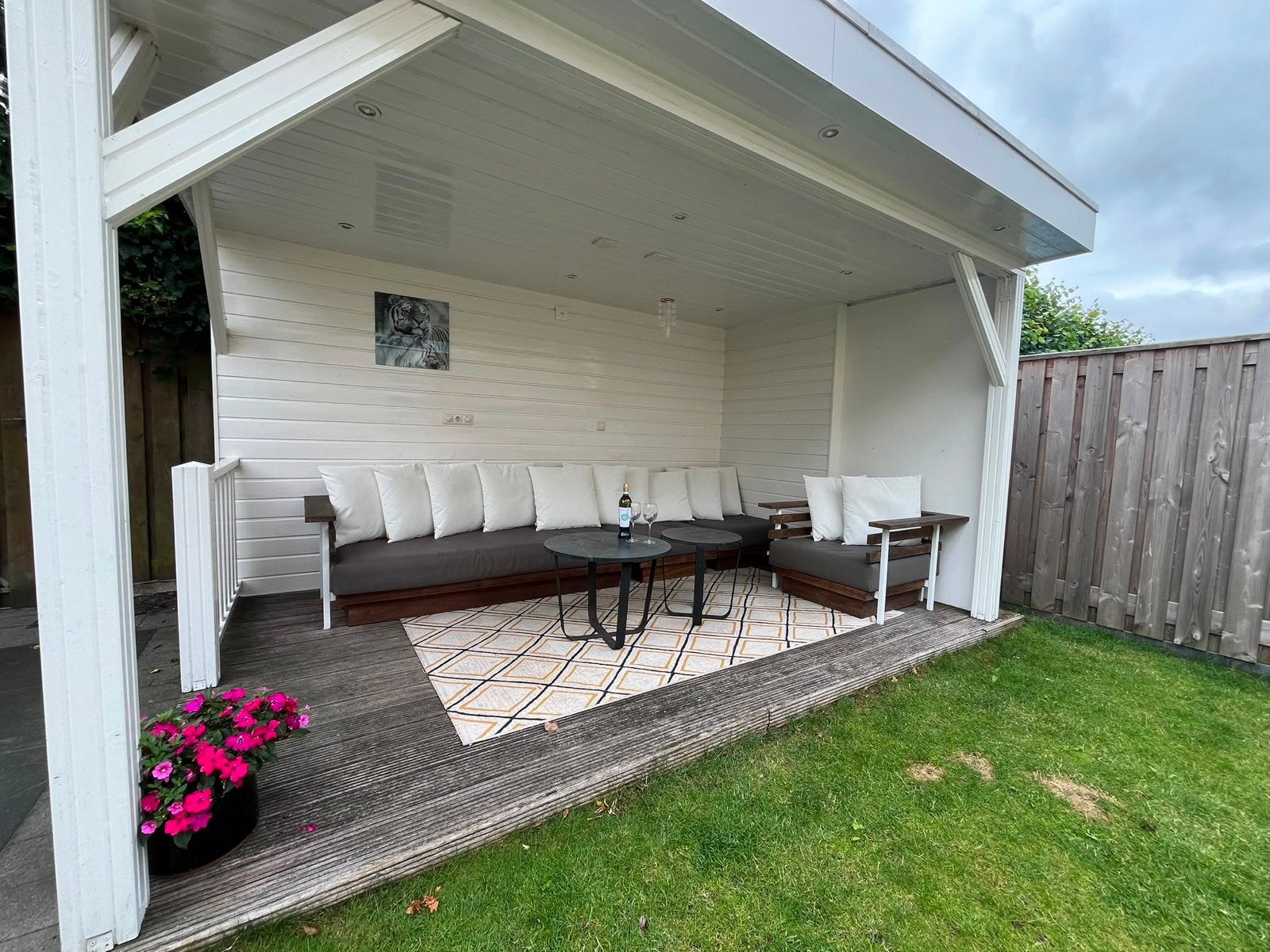 LIFE Loungeset met 7+ zitplaatsen en 2 bijzettafels, Ophalen, Meer dan 8 zitplaatsen, Zo goed als nieuw, Loungeset