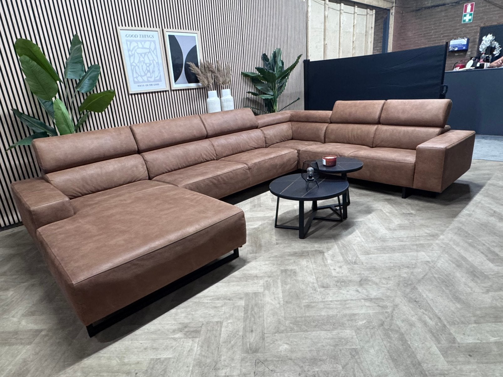 ZGAN Woonsquare Richmond U-Bank / Hoekbank - Cognac - 395cm