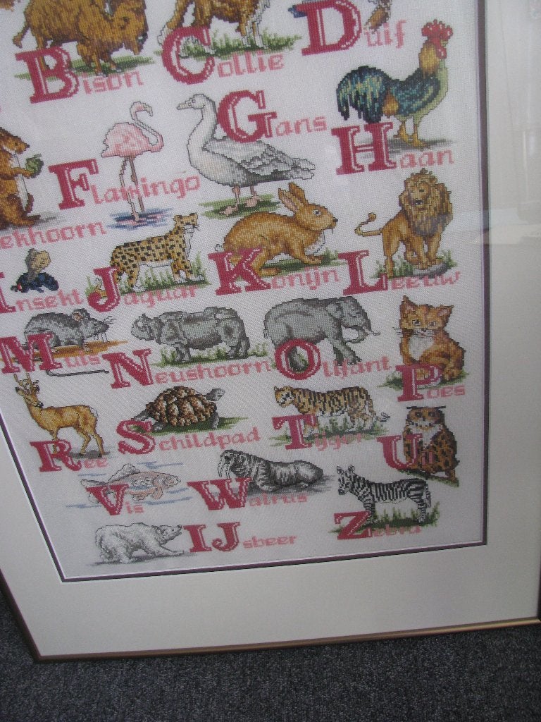 Het ABC * dieren & vogels * LEERZAAM & HEEL MOOI borduurwerk, Ophalen, Zo goed als nieuw, Handgemaakt, Wanddecoratie