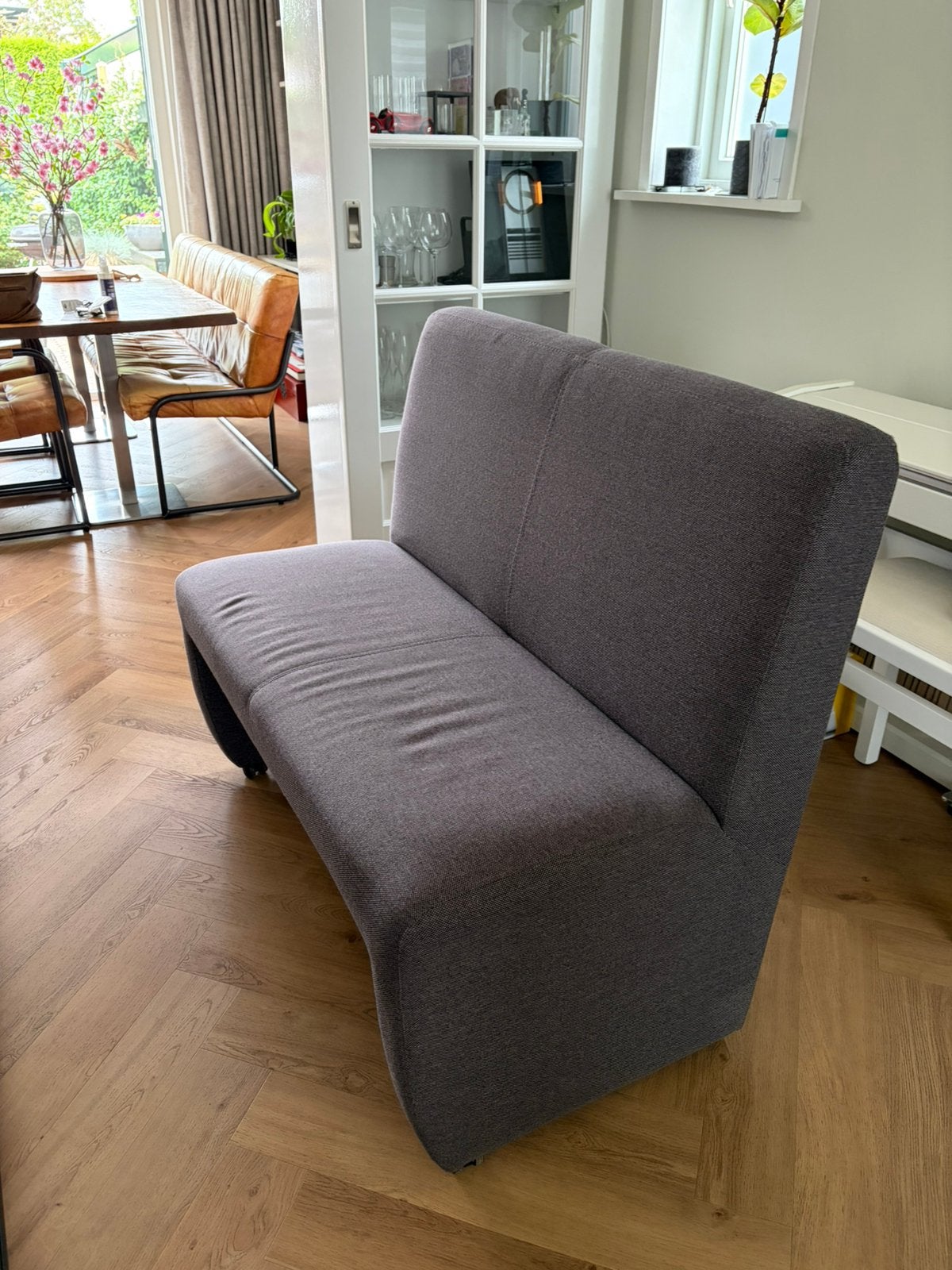 Grijs eetkamerbankje op wieltjes, Ophalen, Gebruikt, Minder dan 75 cm, Tweepersoons