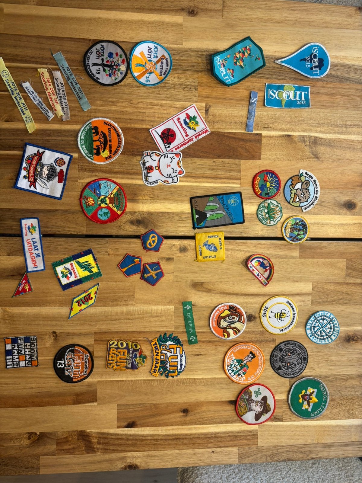 Swop / scouting insignes, Ophalen of Verzenden, Zo goed als nieuw, Embleem, Speld of Insigne