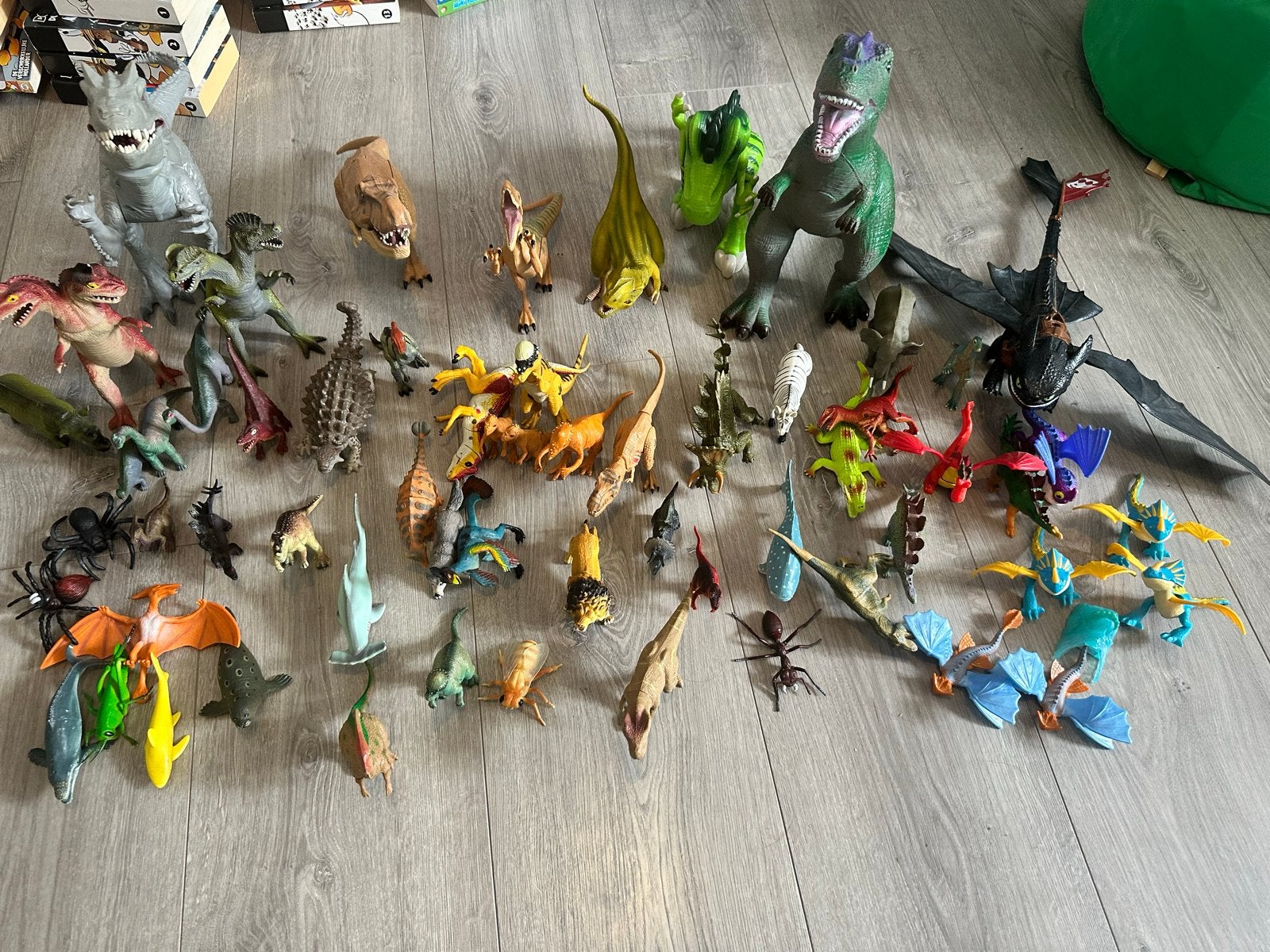 Grote collectie dinosaurussen en andere figuren, Ophalen of Verzenden, Gebruikt
