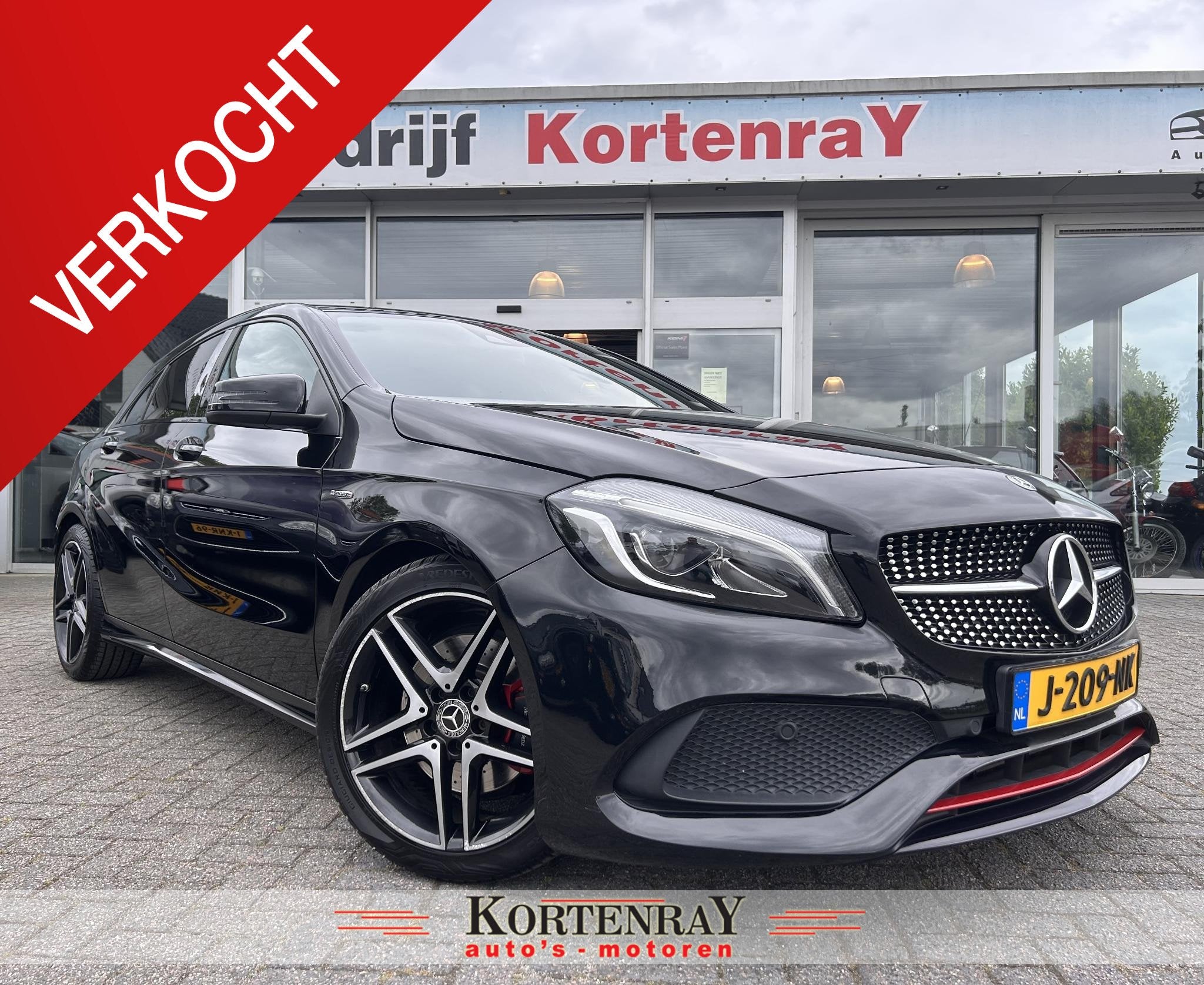 Mercedes-Benz A-klasse 250 Sport AMG-line|keyless entry|deal, Auto's, 15 km/l, Gebruikt, Euro 6, 4 cilinders