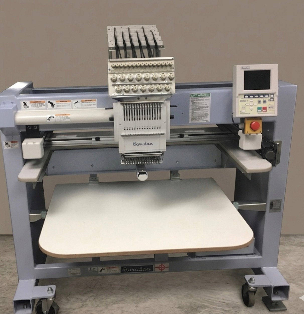 Barudan REV7-Z1501CII Borduurmachine, Hobby en Vrije tijd, Borduren en Borduurmachines, Ophalen, Gebruikt, Machineborduren, Borduurmachine