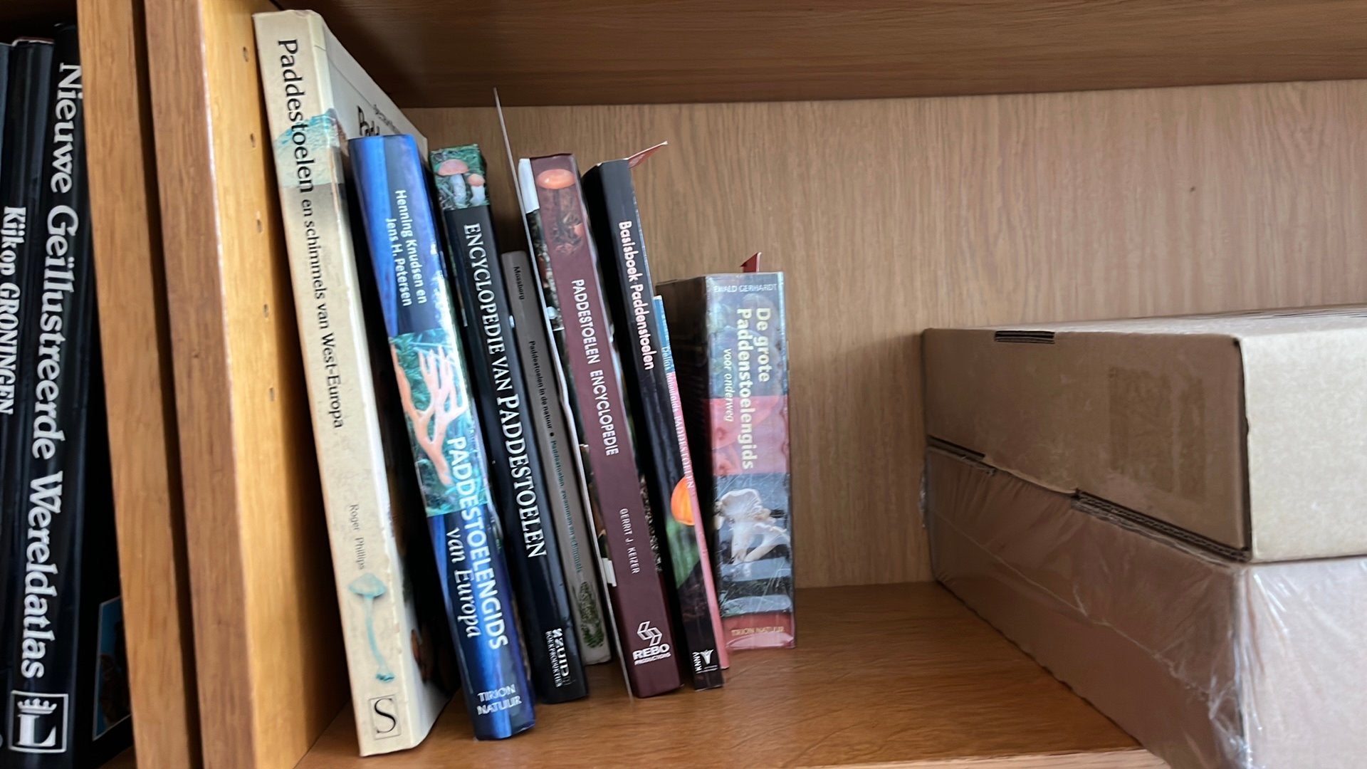 Diverse Paddenstoelenboeken - Gidsen & Encyclopedieën, Ophalen, Gelezen, Natuur algemeen