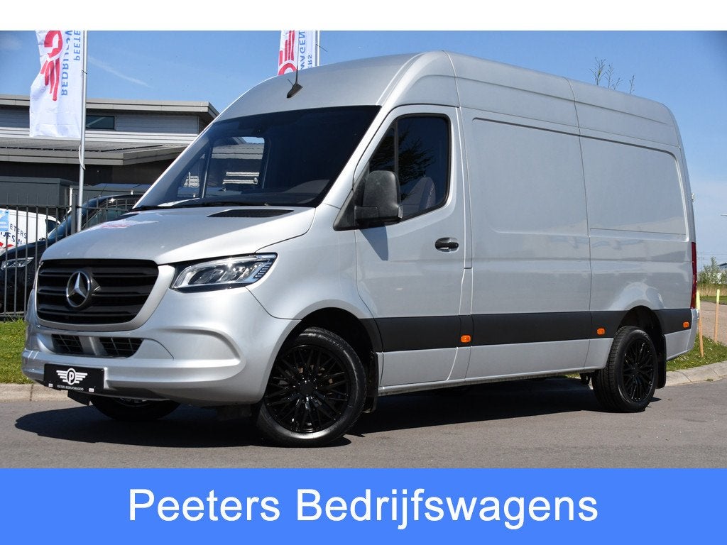 Mercedes-Benz Sprinter V6 319 3.0 CDI L2H2 PB Edition Camera, Auto's, Bestelauto's, Automaat, Gebruikt, 190 pk, Bedrijf