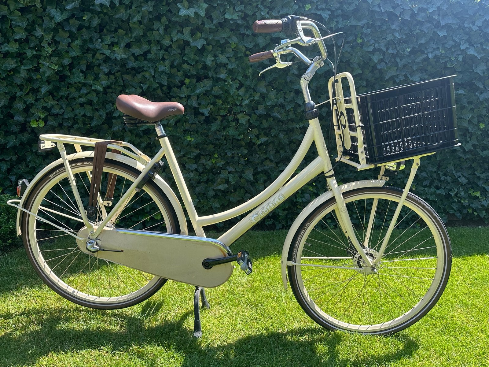 Cortina Moederfiets 28 inch, 3 versnellingen, Fietsen en Brommers, Fietsen | Dames | Moederfietsen, Gebruikt, Overige merken, 56 cm of meer