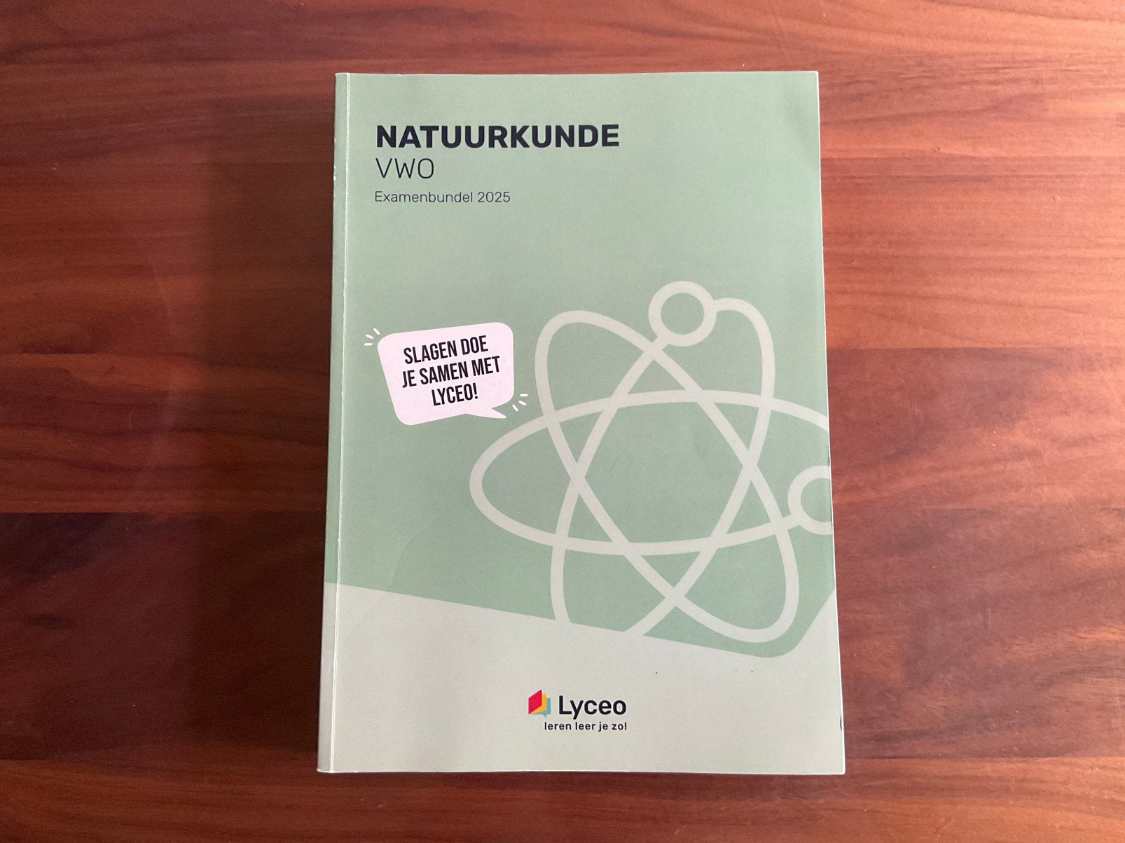 Natuurkunde - Lyceo - VWO Examenbundel 2025, Ophalen of Verzenden, Zo goed als nieuw, VWO, Natuurkunde