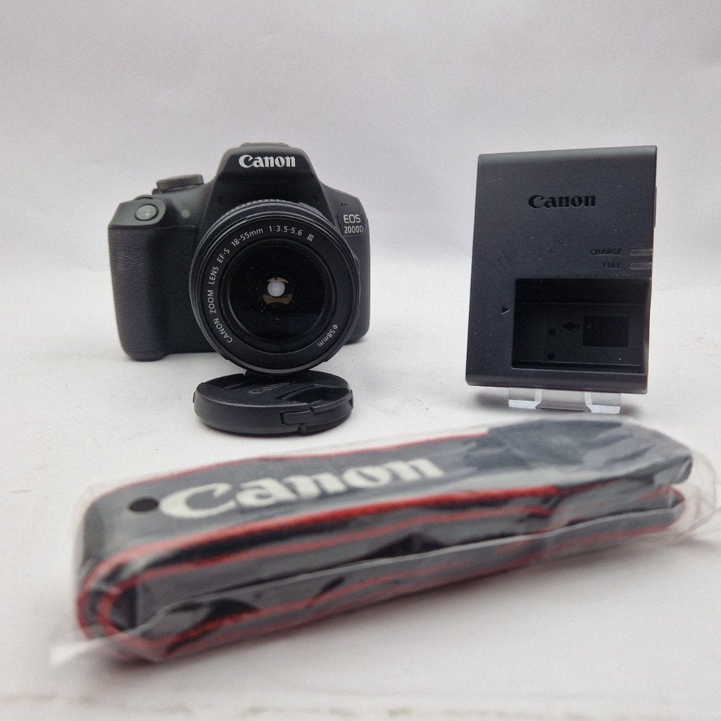 Canon Eos 2000D + Canon Eos 18-55mm || Nu € 299,99, Ophalen of Verzenden, Zo goed als nieuw, Canon