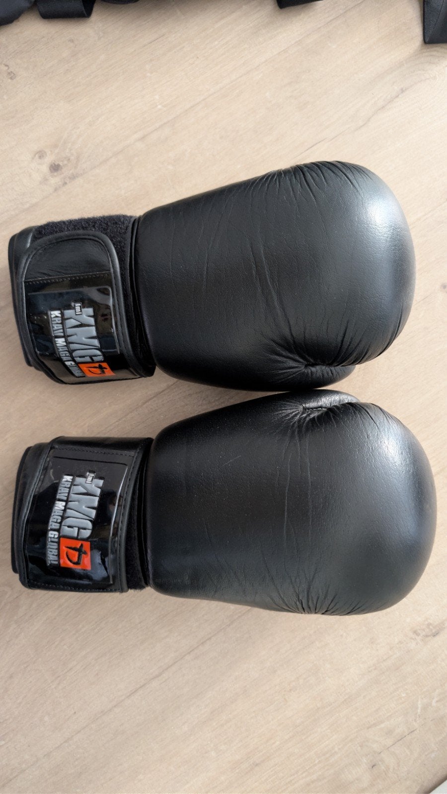 Krav Maga startset broek shirt handschoenen scheenbeschermer, Sport en Fitness, Vechtsporten en Zelfverdediging, Maat M, Ophalen of Verzenden