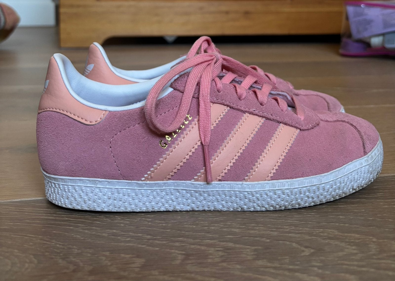 Adidas gazelle roze, Ophalen, Meisje, Schoenen, Zo goed als nieuw