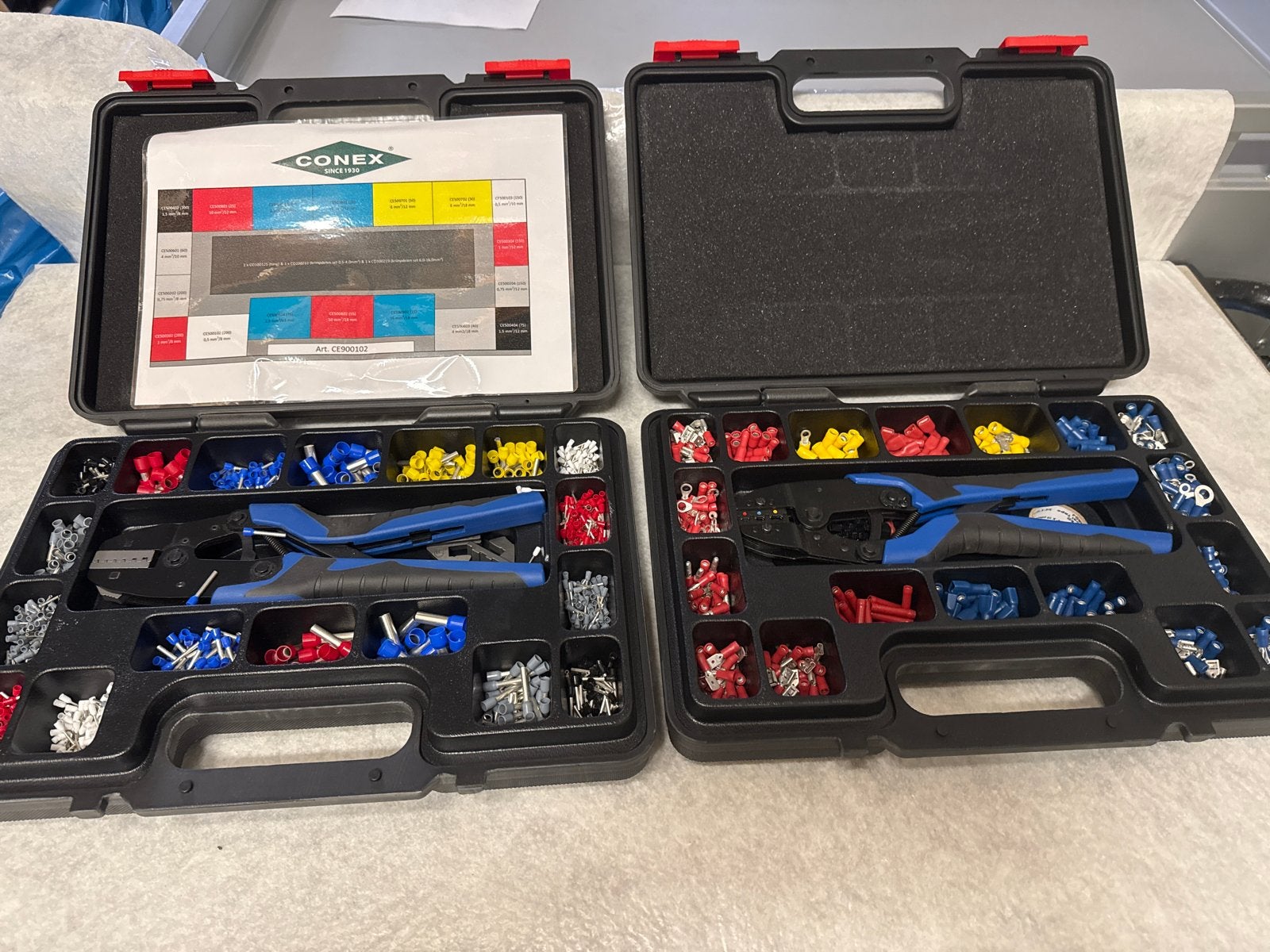 Conex Assortiboxen: Aderhulzen en Kabelschoenen met Tang, Ophalen, Nieuw, Overige merken, Overige typen
