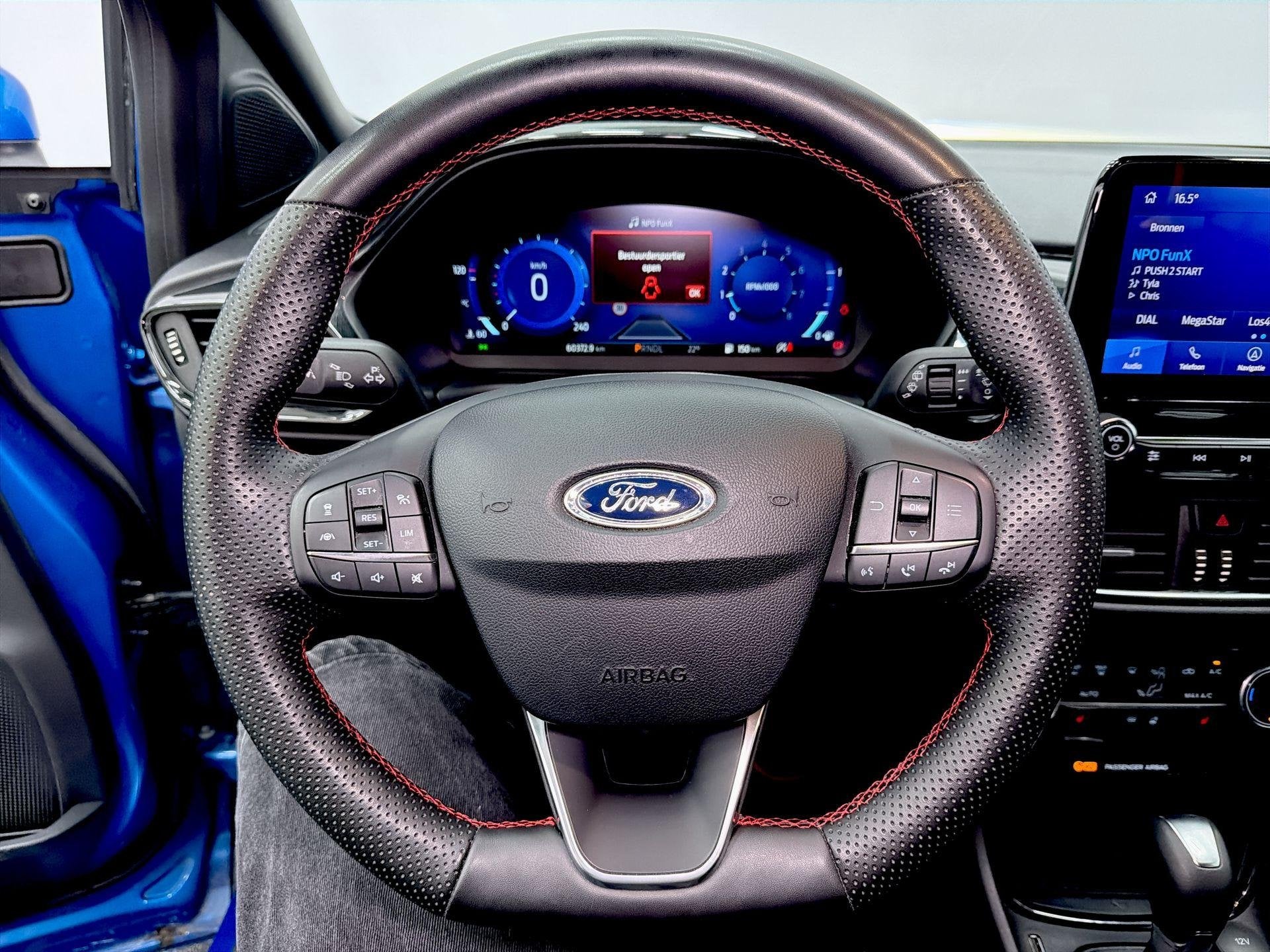Ford Puma 1.0 EcoBoost Hybrid Titanium ST Line - Sportief en, Auto's, Euro 6, Met garantie (alle), Blauw, 665 kg