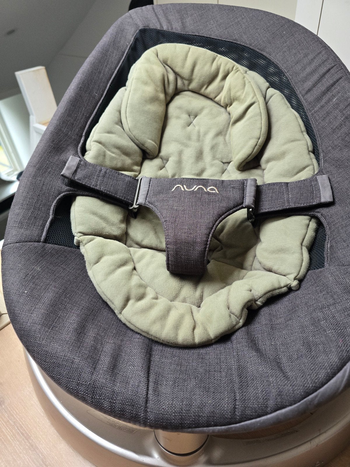 Nuna Leaf Swing Baby chair, Kinderen en Baby's, Wipstoeltjes, Ophalen