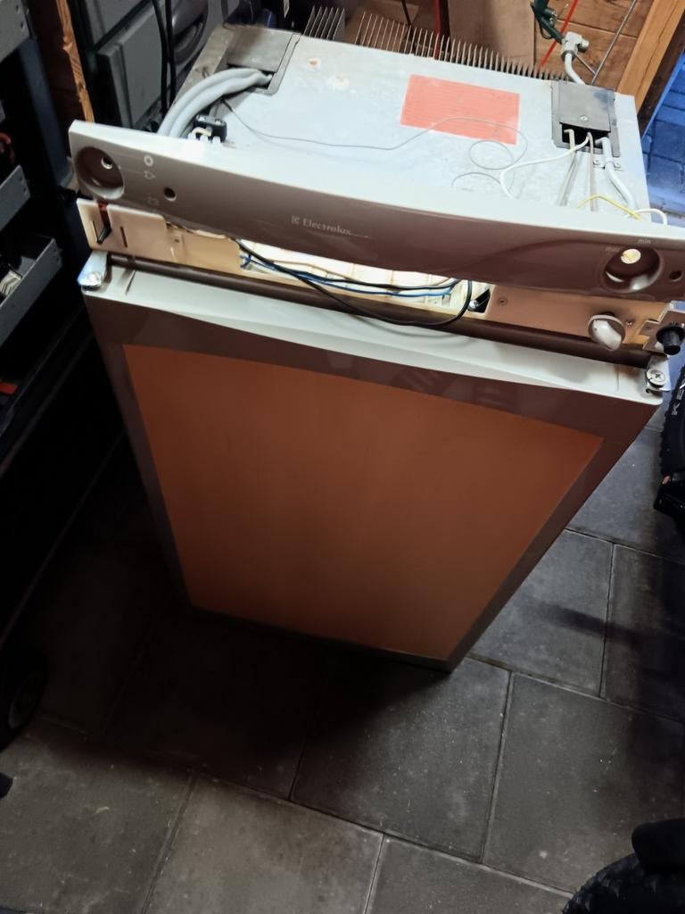 Electrolux caravan koelkast (defect), Minder dan 75 liter, Ophalen, Zonder vriesvak
