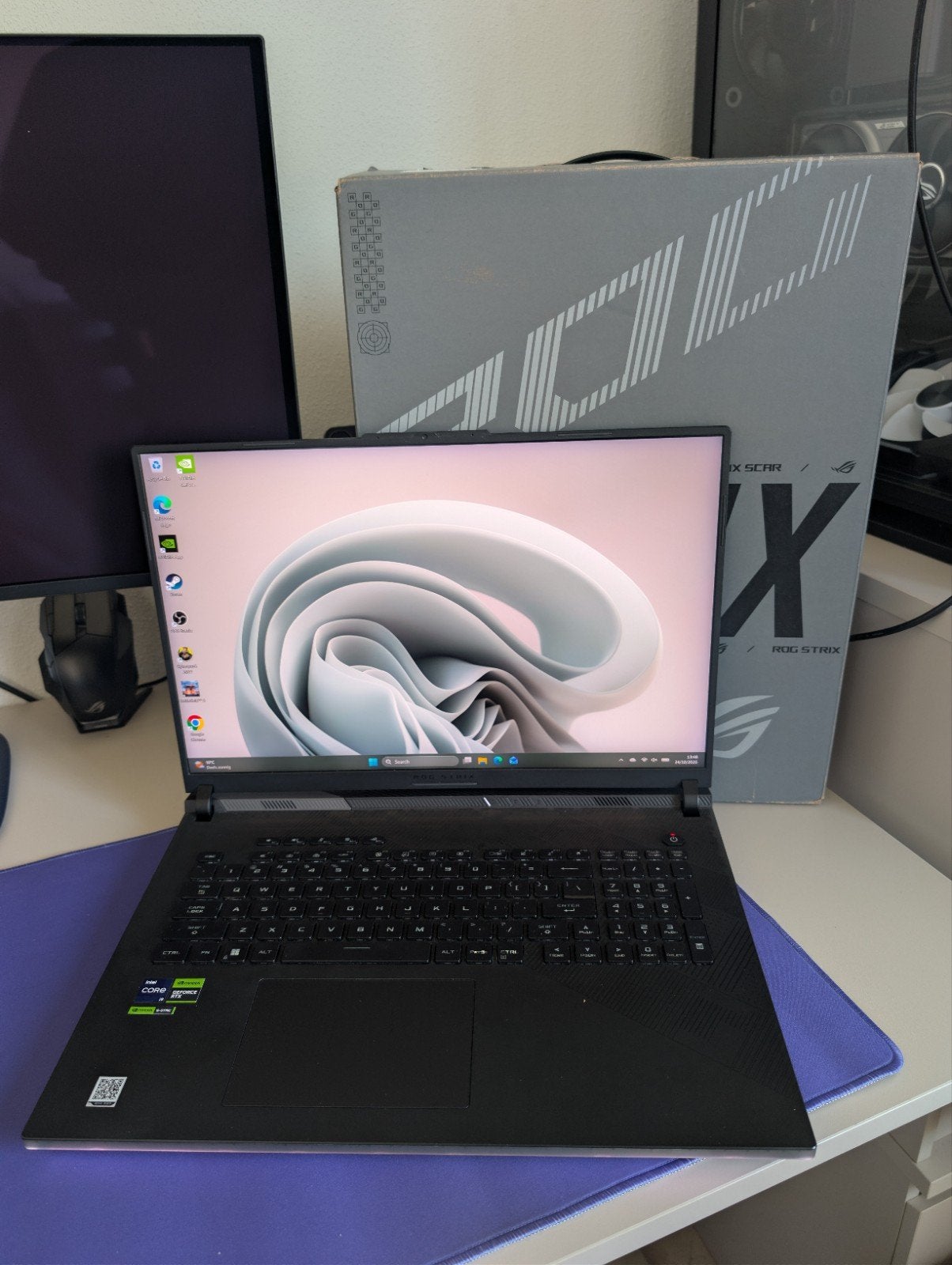 ASUS ROG Strix SCAR 18 (RTX 4080) laptop, Computers en Software, 32 GB, Ophalen of Verzenden, Zo goed als nieuw, SSD