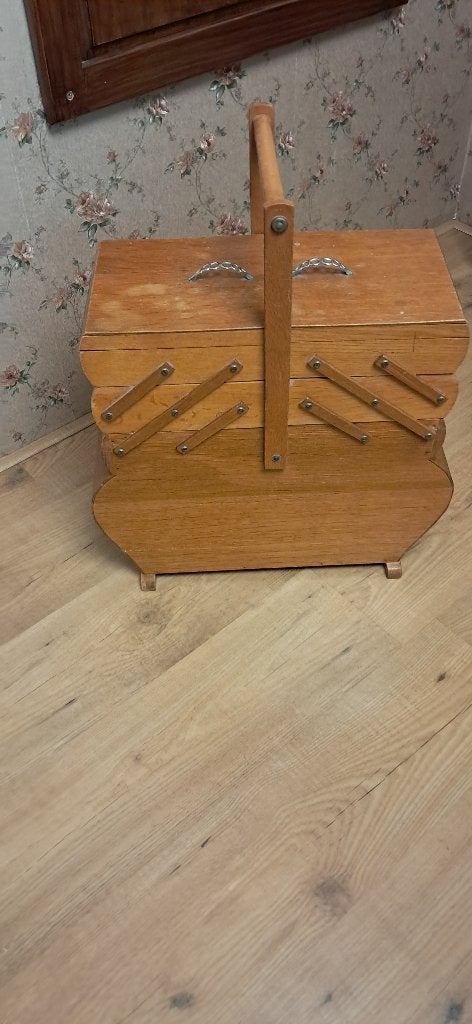 Vintage houten naaidoos - inklapbaar, Ophalen